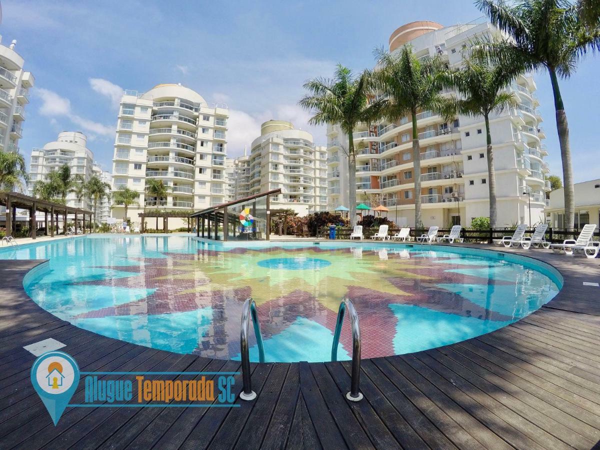 N4104 Lindo Ferias Praia E Beto Carrero - Nautilus 佩尼亚 外观 照片